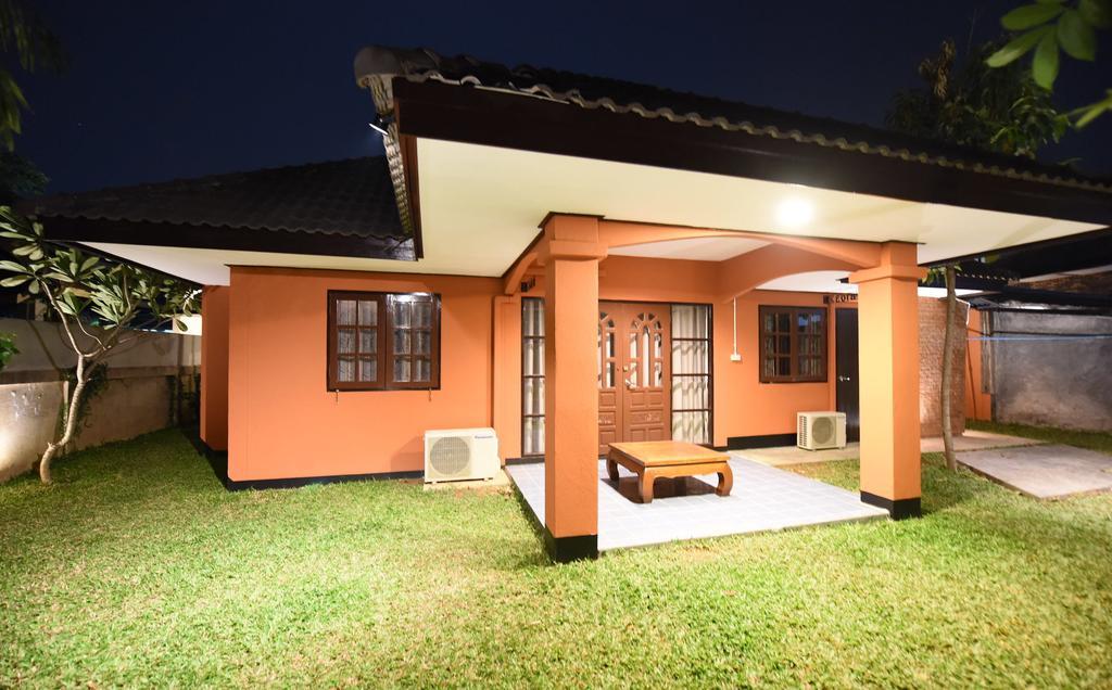 Chiang Mai Udee Hotel Exterior foto
