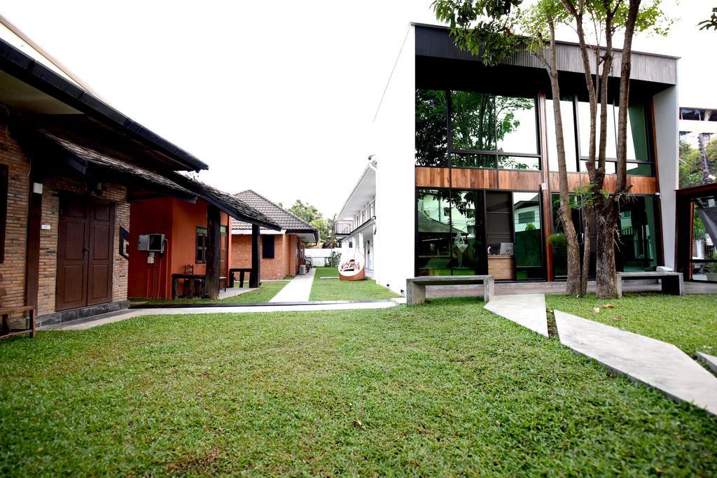 Chiang Mai Udee Hotel Exterior foto