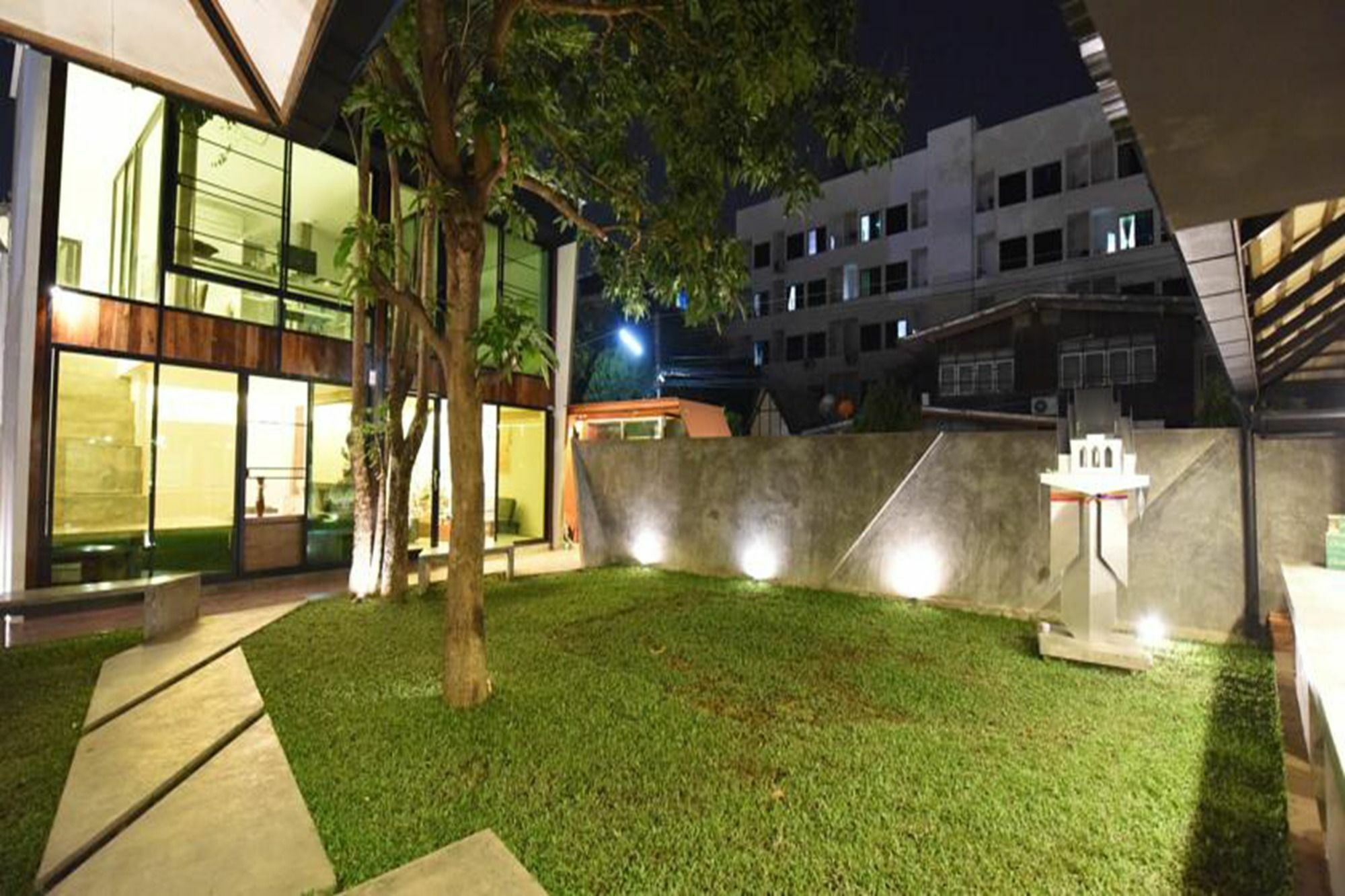 Chiang Mai Udee Hotel Exterior foto