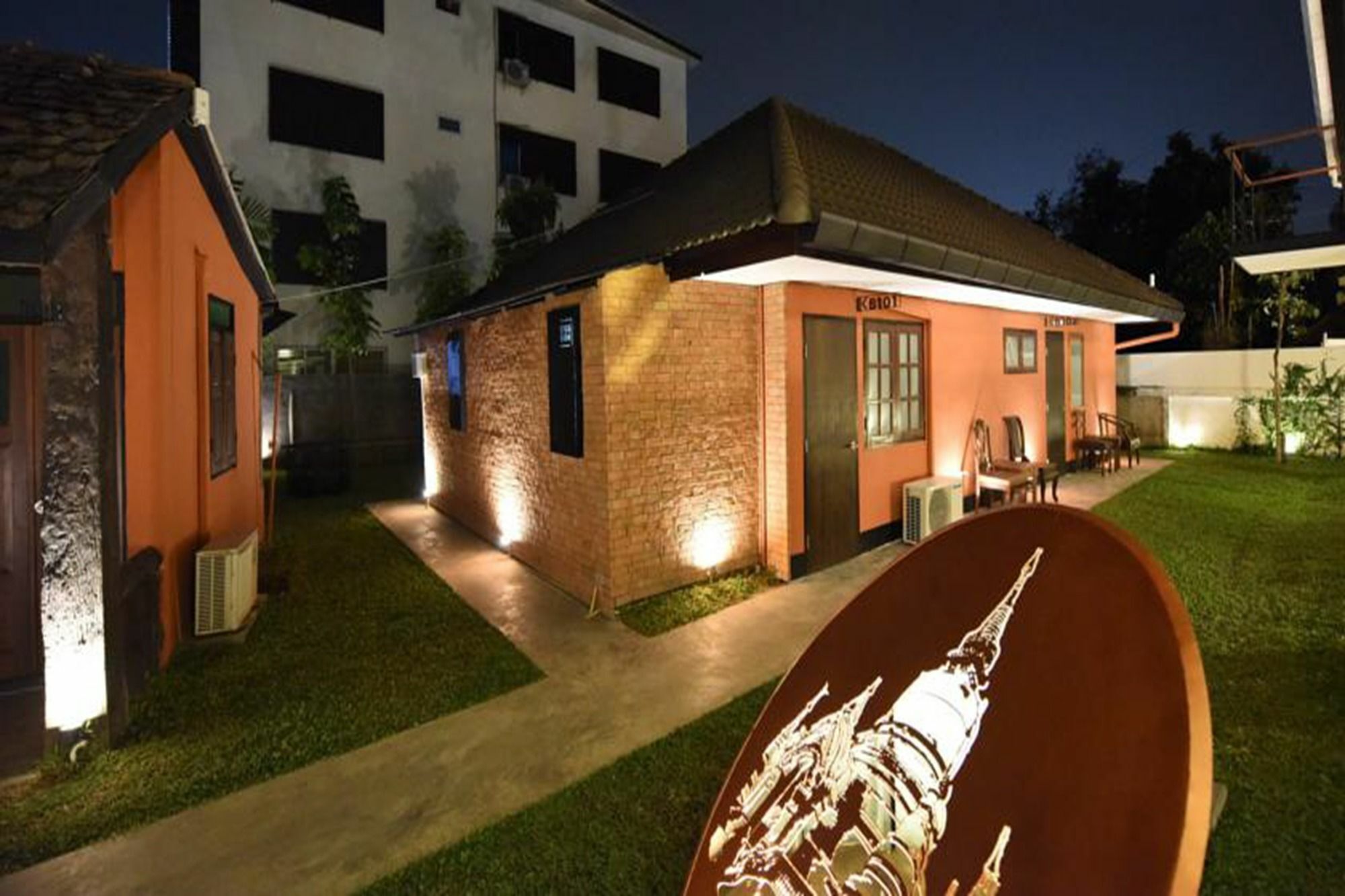 Chiang Mai Udee Hotel Exterior foto